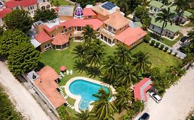Villa Las Flores Country House